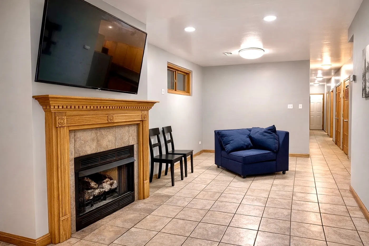2 bed, 1000 sqft, $1,500 — Photo 2