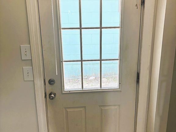 2nd image of 2831 N 8th St #1
