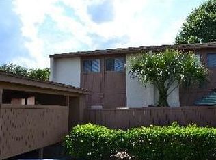 8604 Lake Isle Dr, Temple Terrace, FL 33637