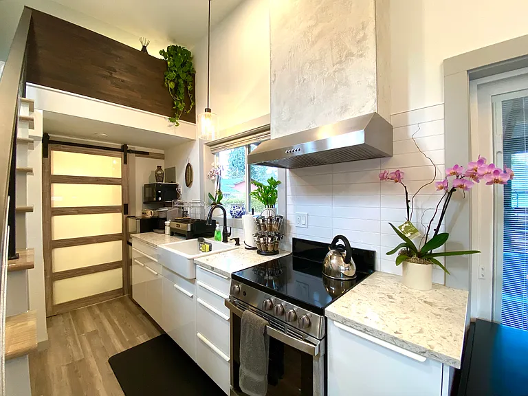 13450 NE Halsey St — Photo 10