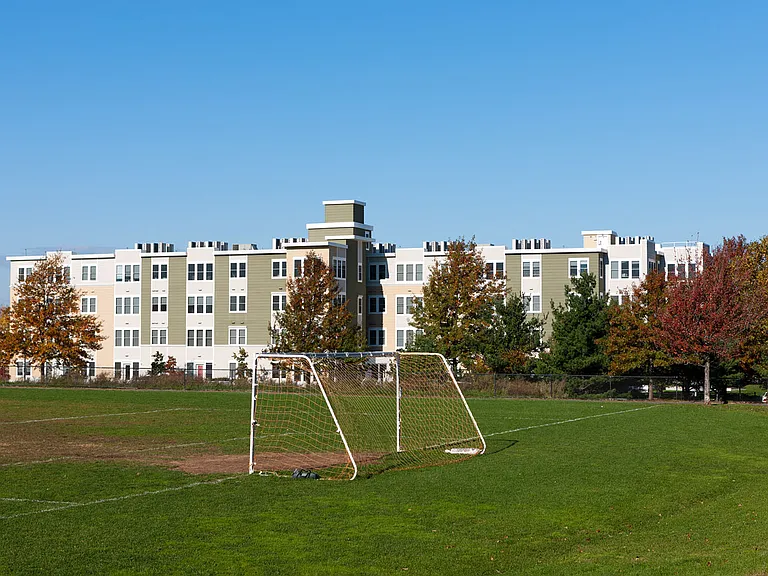 Park87 Apartments — Photo 37