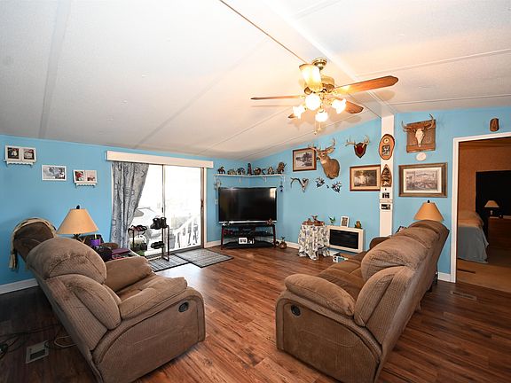 4th image of 1631 Highway 646