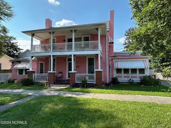 705 Dock Street, Wilmington, NC 28401