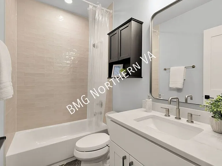 2829 13th St NW #1 — Photo 24