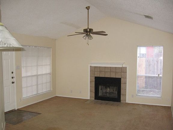 2nd image of 11709 Kings View Ct #A