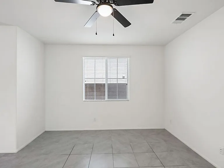 10589 Sariah Skye Ave — Photo 18