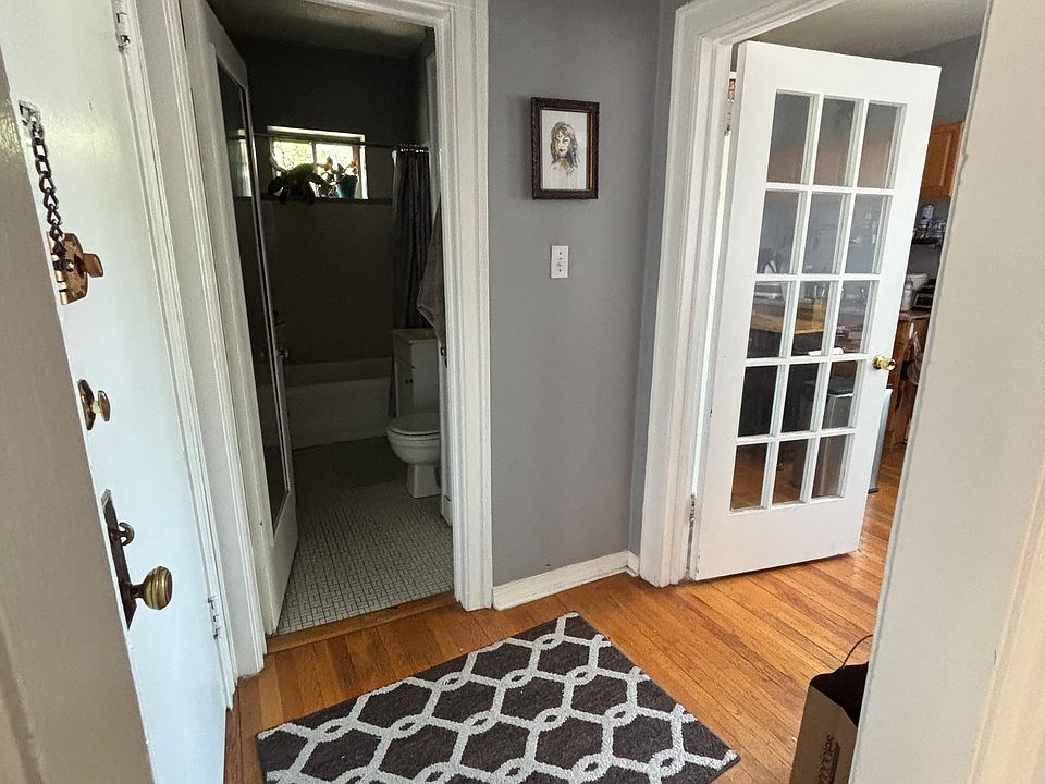 1st image of 3026 W Palmer Blvd APT 3N