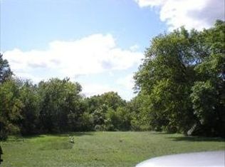 721 E Chicago St, Elgin, IL 60120