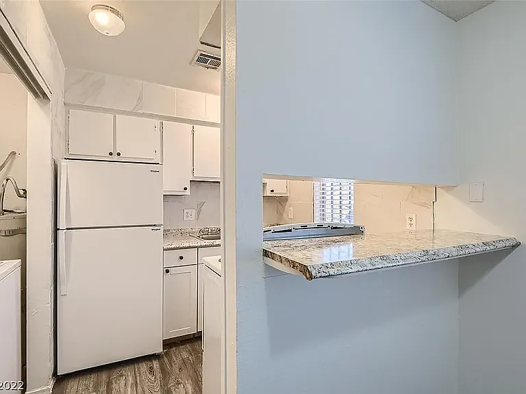 716 Pensacola Ln #2 — Photo 9