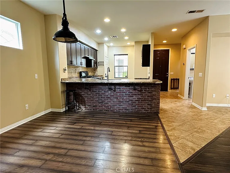 7055 Village Dr — Photo 3