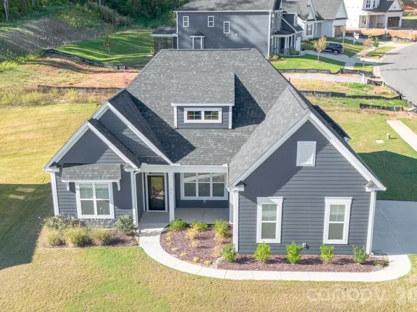 456 Lucky Dr NW, Concord, NC 28027