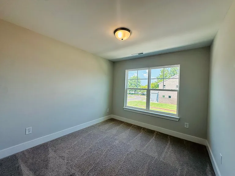 5633 Stafford Rd — Photo 11