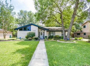 714 Bayview Dr, Seabrook, TX 77586