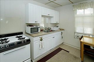 5th image of 614 W Lovell St