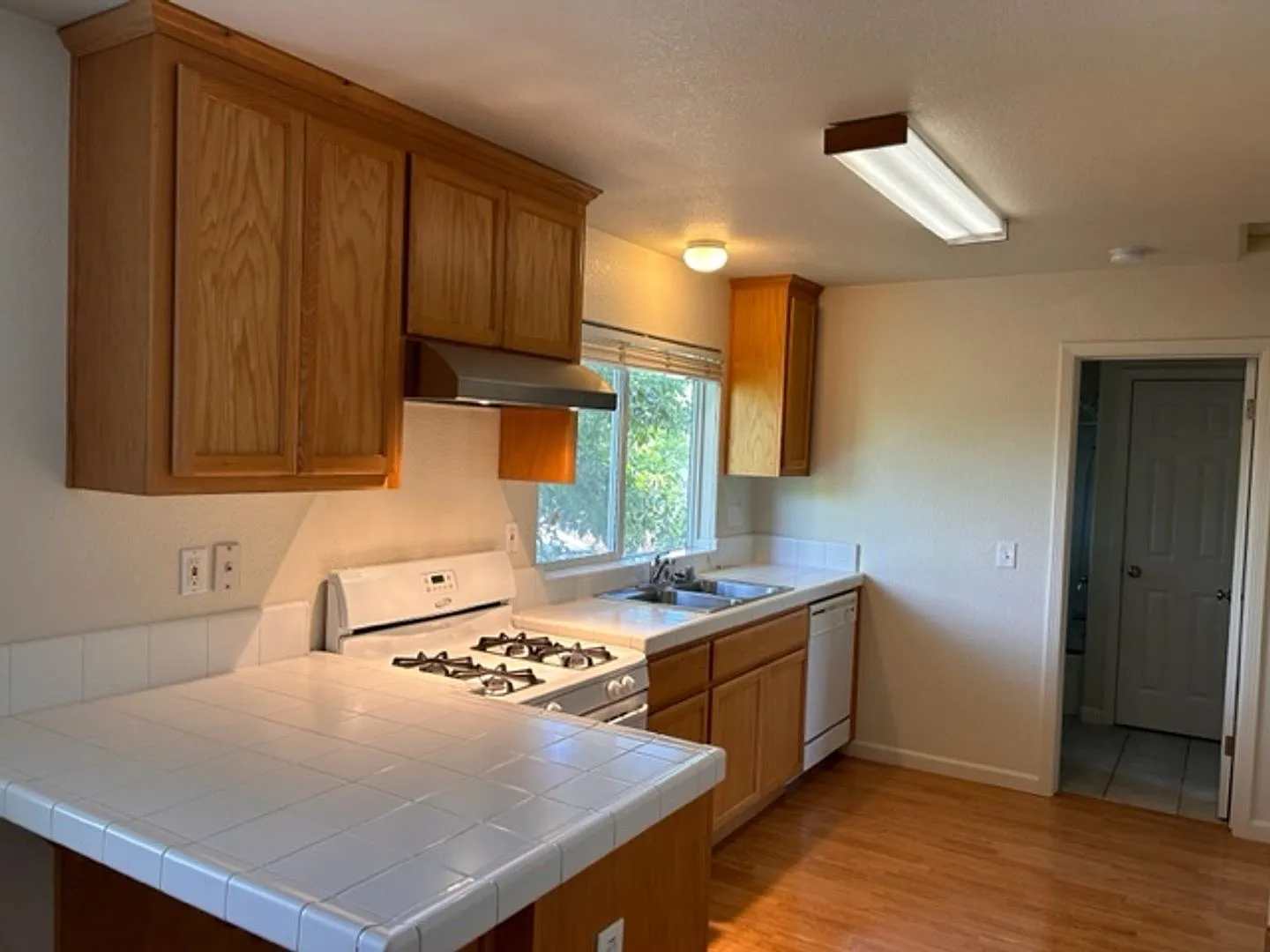 1 Bedroom 1 Bath Granny Unit Santa Rosa — Photo 3