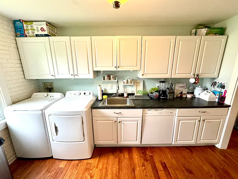 57 Marietta Ave #2 — Photo 3