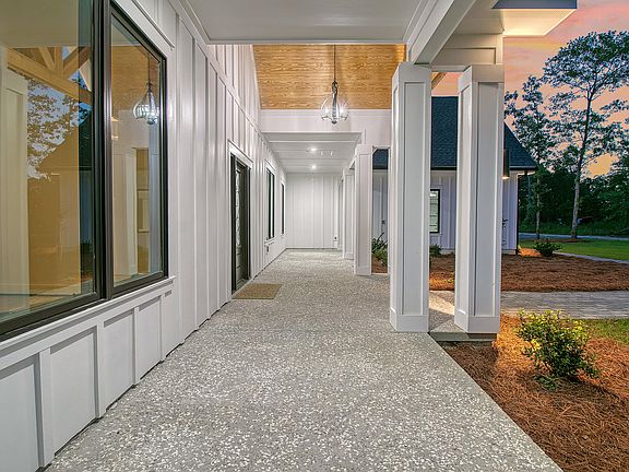 4th image of 4026 Azalea Farms Way