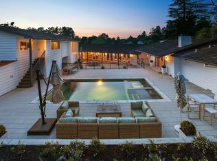 100 Rockridge Rd, Hillsborough, CA 94010