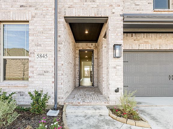 4th image of 5845 Anning Way