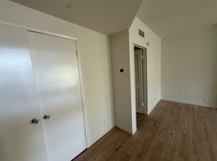 5138 Zelzah Ave #10A, Encino, CA 91316