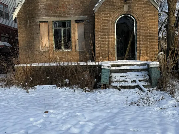 16560 Ward St, Detroit, MI 48235