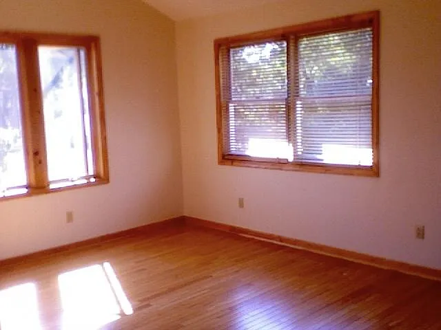 209 Grayling Ave — Photo 13