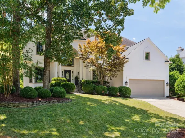5319 Piper Glen Dr, Charlotte, NC 28277