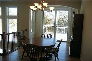 5th image of 609 Eagle Way