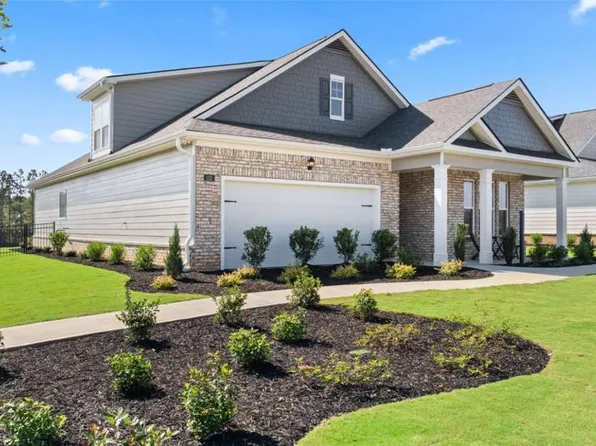 652 Parnassus Rd, Locust Grove, GA 30248