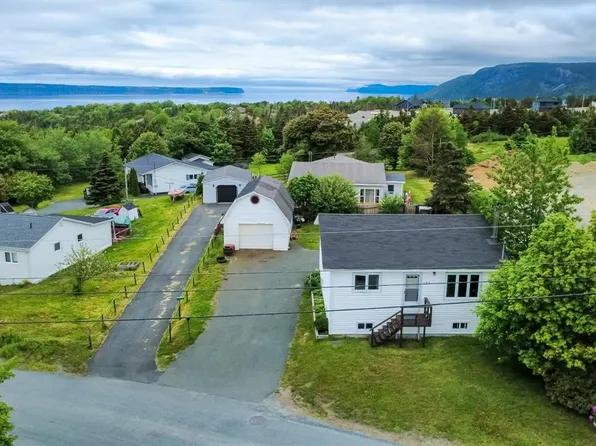 127 Fowlers Road, Conception Bay South, NL A1W5W4