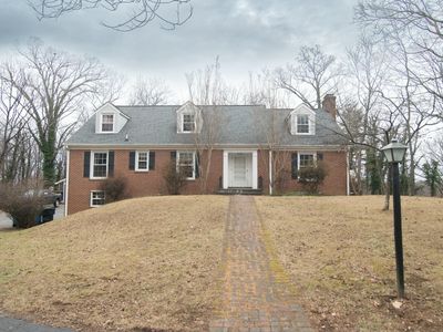 1612 Red Oak Ln SW, Roanoke, VA, 24018