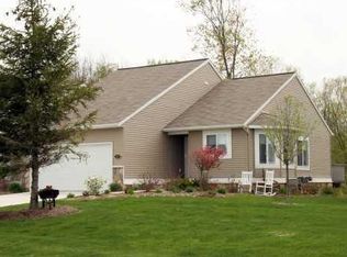 257 Barrington Cir, Lansing, MI 48917