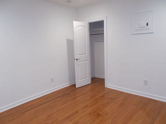 3rd image of 171 Eastern Pkwy APT B8