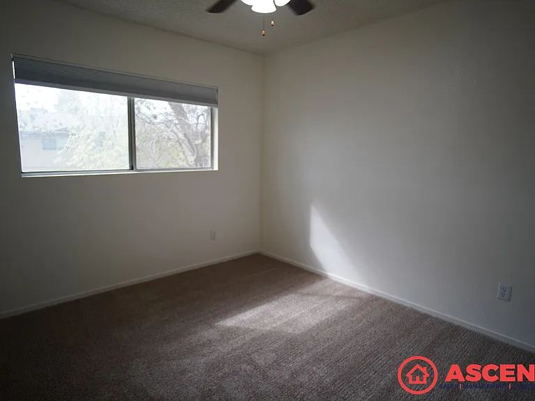 11900 Handel Ave #1-4 — Photo 9