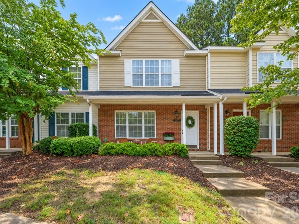 109 Summerwood Dr, Mooresville, NC 28117