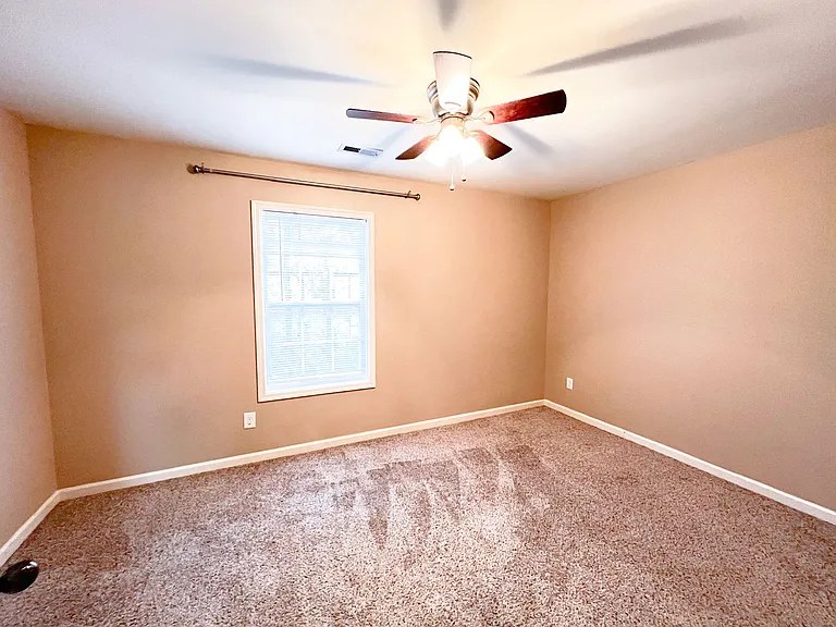 2276 McCormick Ln #C — Photo 13