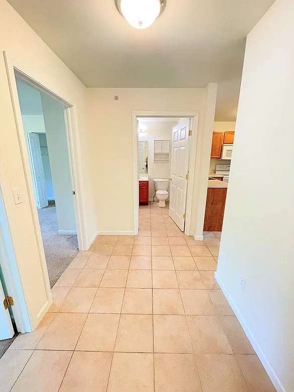 Grandview Village — Photo 4
