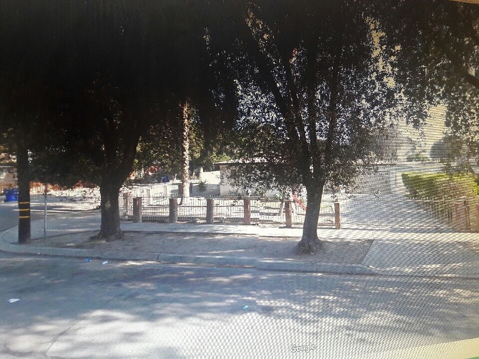 1st image of 1860 W Vine St