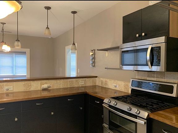 5th image of 1446 W Kings Hwy