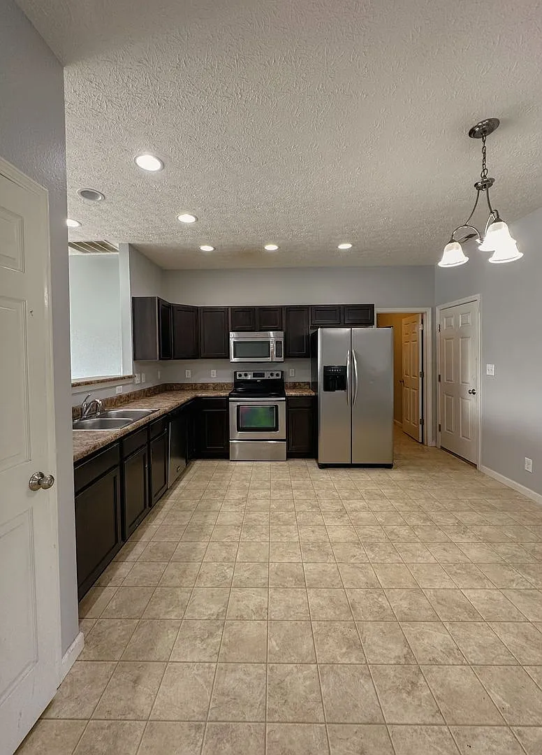 3 Bedroom 2 Bath Home in the West Lafayette School District — Photo 2
