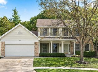 1763 Timber Ridge Estates Dr, Ballwin, MO 63011