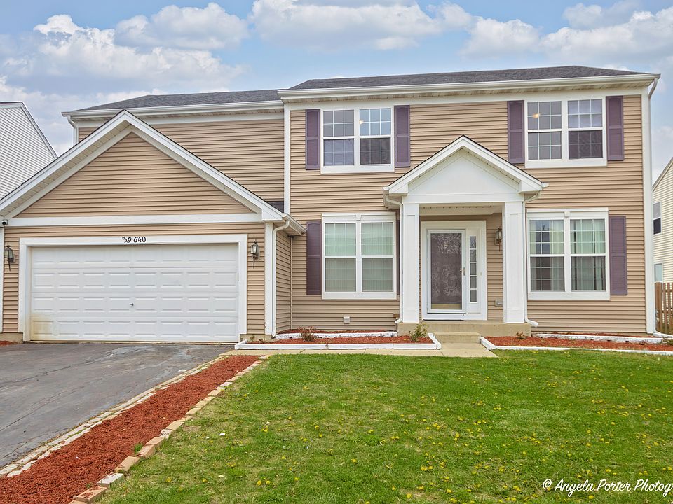 1st image of 39640 N Queensbury Ln