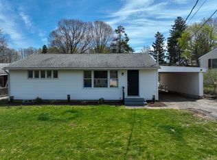 8 Batt St, Middletown, CT 06457