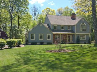 148 Woods Way Dr, Southbury, CT 06488