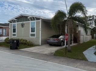 75 Plantation Blvd, Lake Worth, FL 33467