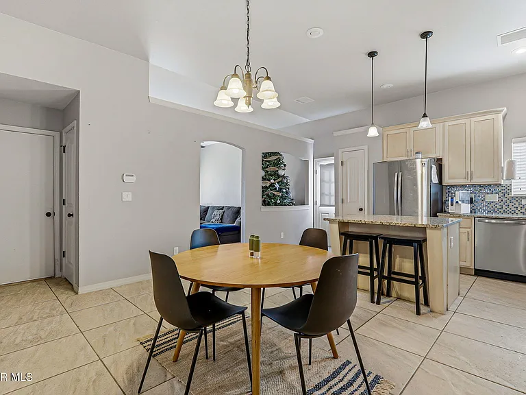 3853 Loma Brisa Dr — Photo 15