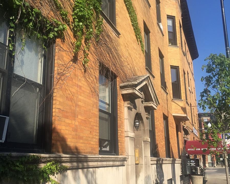 1st image of 1906 N Lincoln Park #3