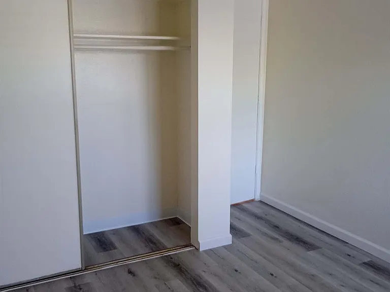 5666 East Hampton Street — Photo 19