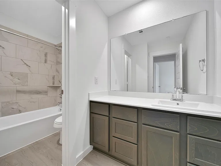 11915 De Carvalho Ln #12 — Photo 18