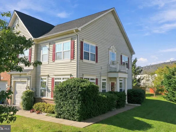 300 London Downs Cir, Stephens City, VA 22655